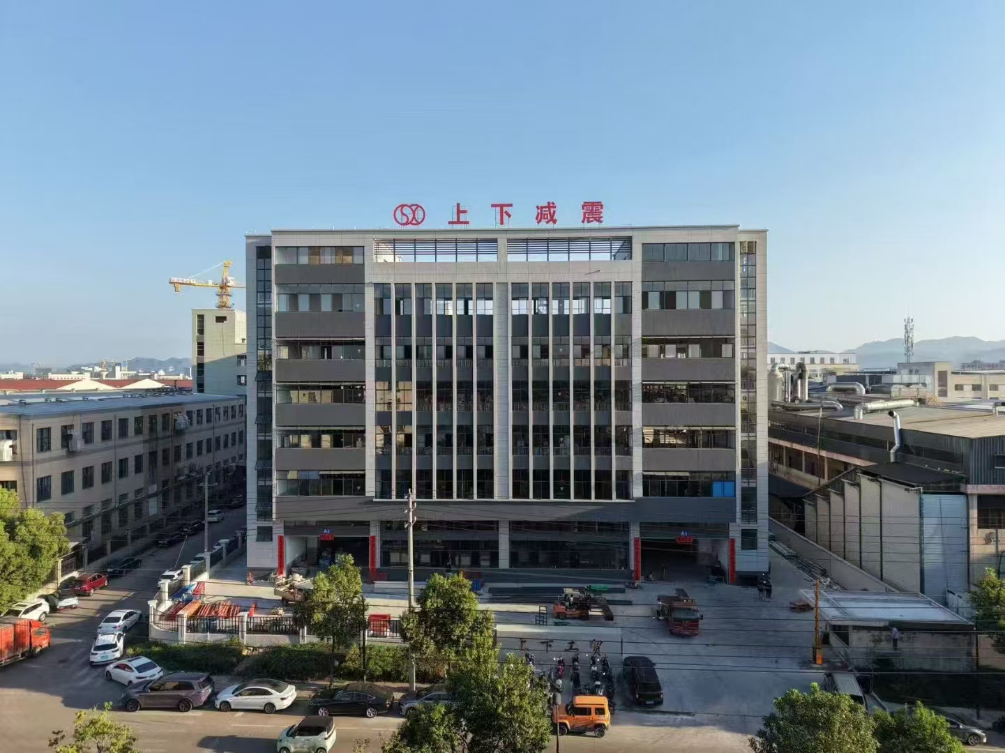 Жарылғыш! 18 000㎡ алты қабатты жаңа зауыт ашылды!